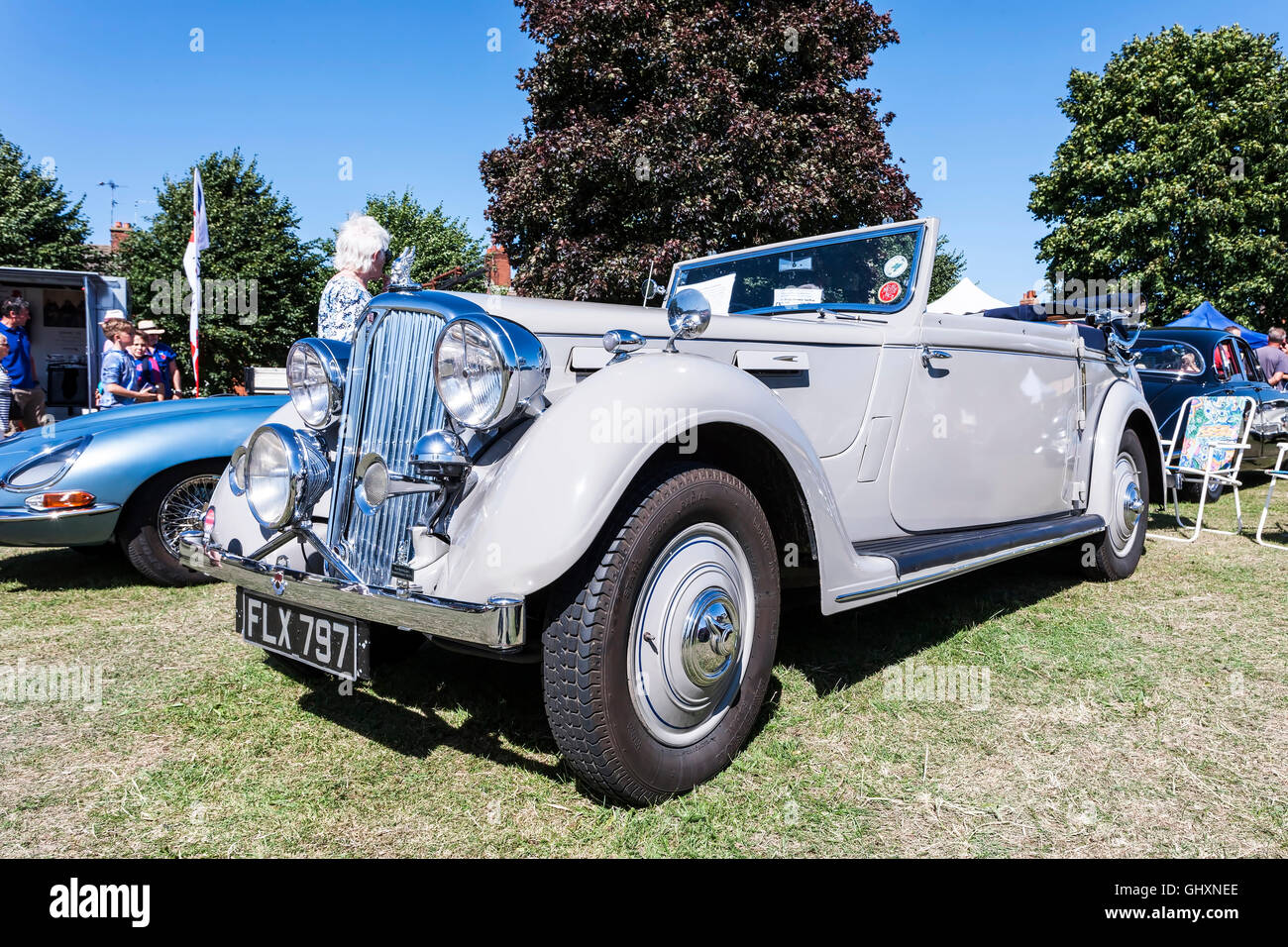 Rover Salmons Tickford, Drophead Coupe, 1939. Classic car show. Stock Photo