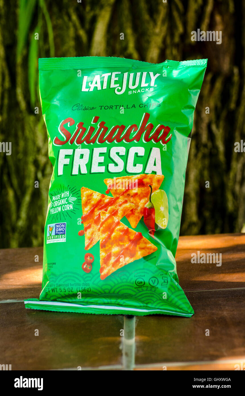 Late July Organic Sriracha fresca corn chips Stock Photo Alamy
