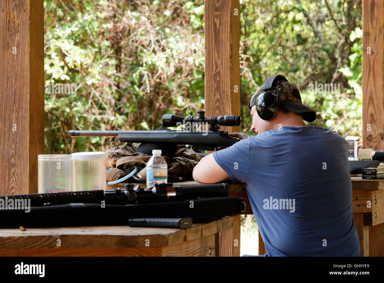 Man shooting rifle at Leeds Range in South Carolina Stock Photo Alamy