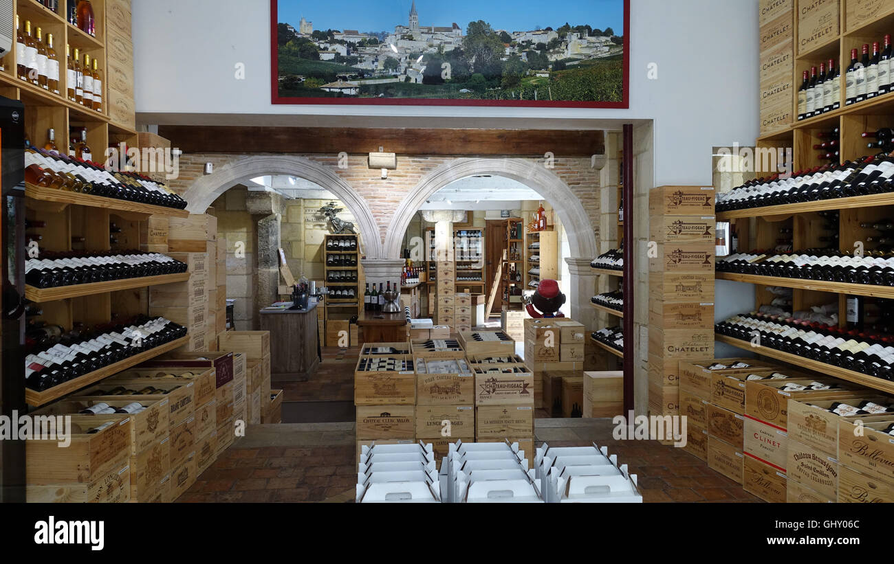 Saint Emilion Bordeaux wine region France EU Stock Photo - Alamy