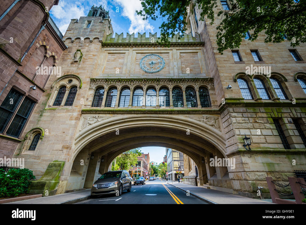Yale university arch hires stock photography and images Alamy