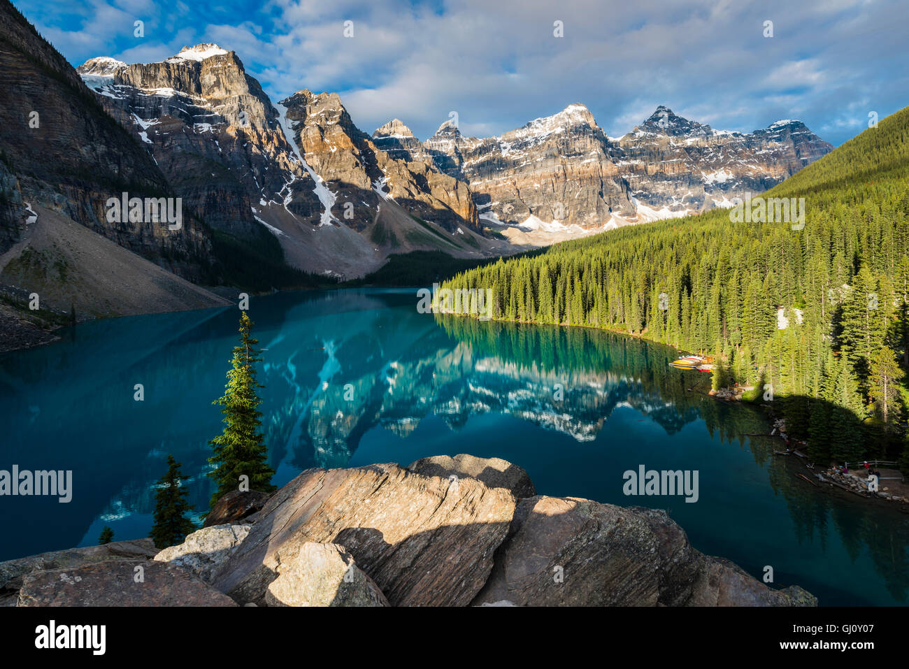 Moraine Lake, Banff National Park, Alberta, Canada Stock Photo