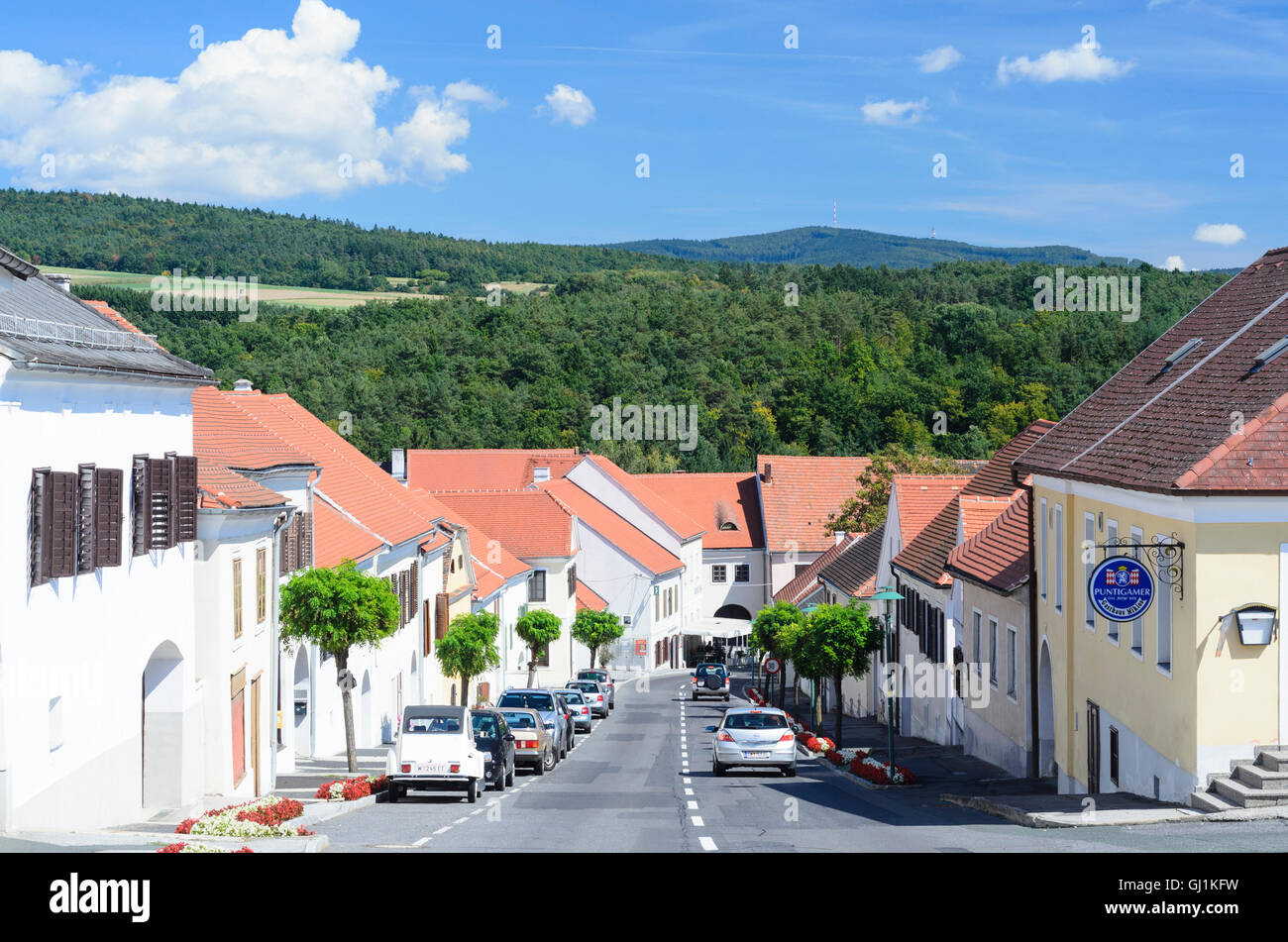 Stadtschlaining: street Lange Gasse view to mountains Günser Gebirge, Austria, Burgenland, Stock Photo