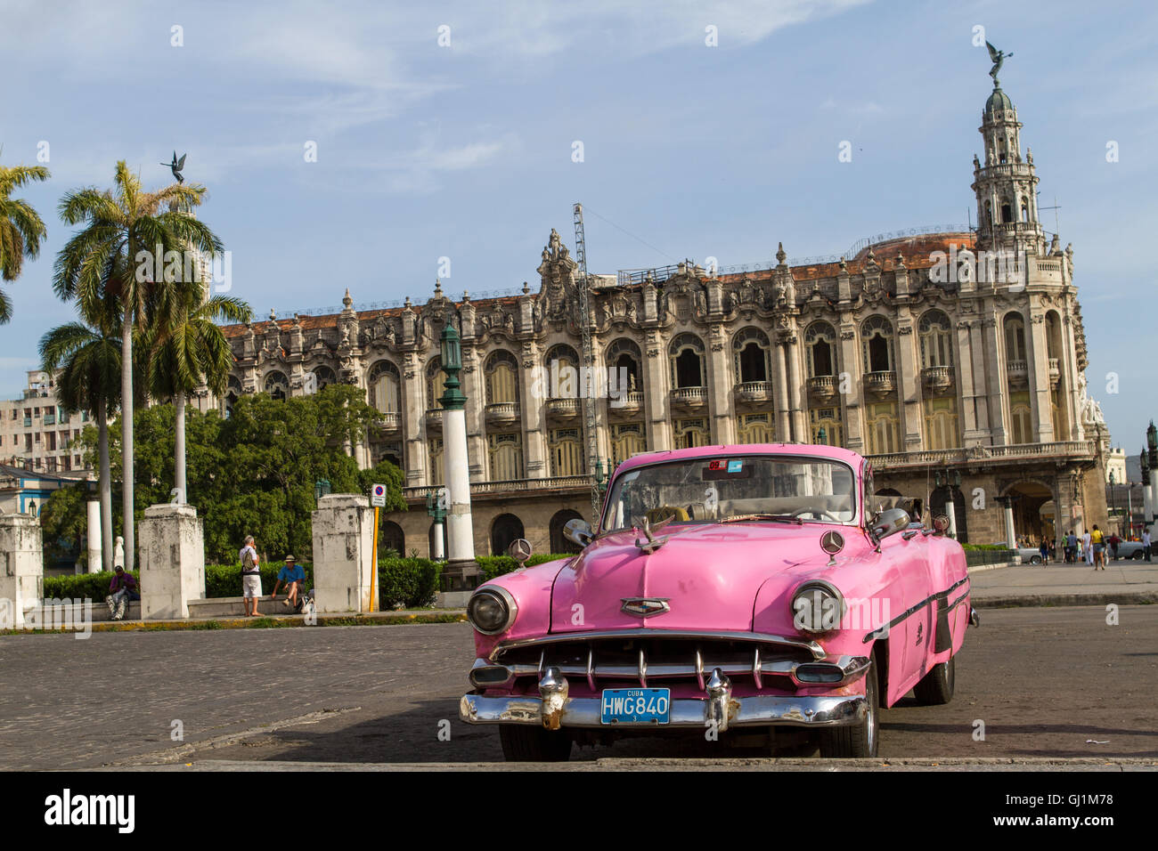 Pink open-top vintage car, Havana, Cuna, 2013 Stock Photo