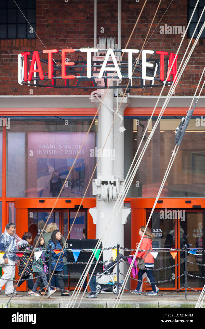 Liverpool Tate Gallery, Merseyside, UK Stock Photo Alamy