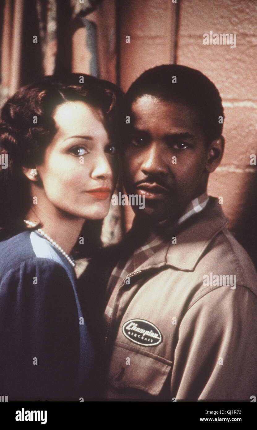Jennifer Beals & Denzel Washington Film Devil In A Blue Dress (1998) Characters: Daphne Monet & Ezekiel 'Easy' Rawlins Director: Carl Franklin 16 February 1995 **WARNING** This Photograph is for editorial use Jennifer Beals & Denzel Washington Film Devil In A Blue Dress (1998) Characters: Daphne Monet & Ezekiel 'Easy' Rawlins Director: Carl Franklin 16 February 1995 **WARNING** This Photograph is for editorial use