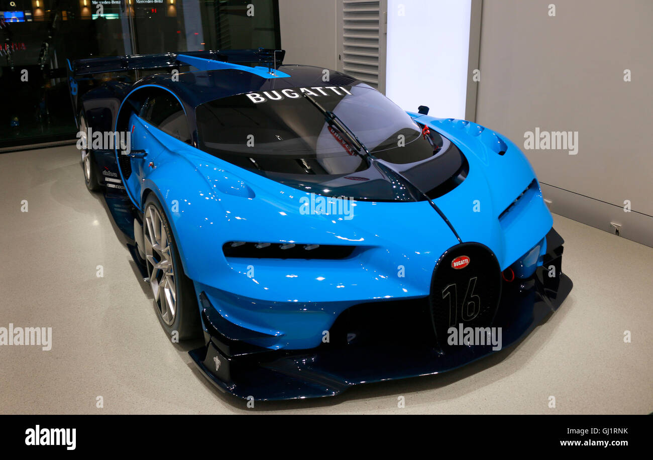 der Rennwagen Bugatti Vision Gran Turismo, Berlin. Stock Photo