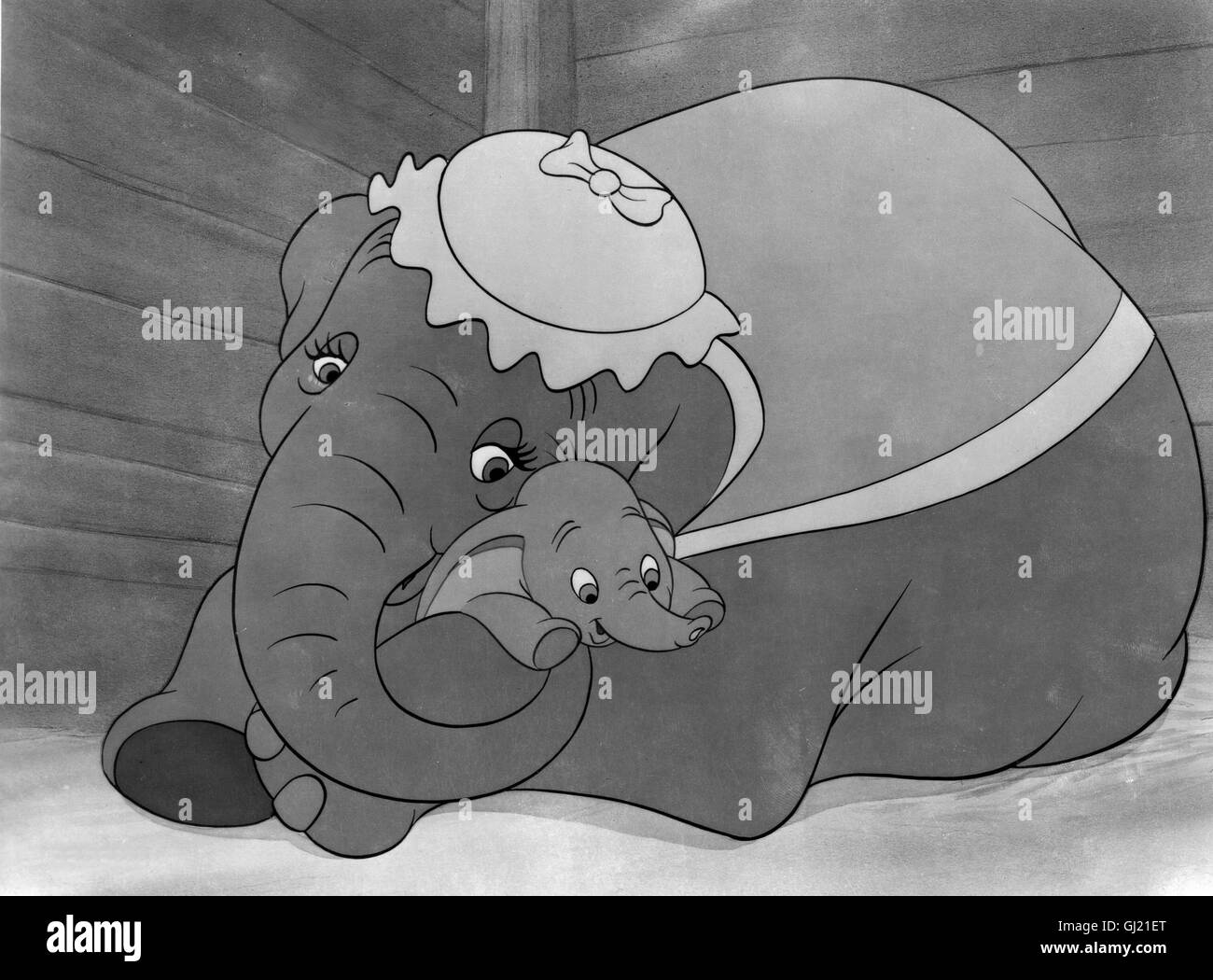 VON MICKY FÜR MAMI- Zum Muttertag präsentiert Super RTL ein Spezial mit Classic Cartoons und Ausschnitten aus den beliebtesten Disney-Filmen. Foto: DUMBO und Mami. Stock Photo