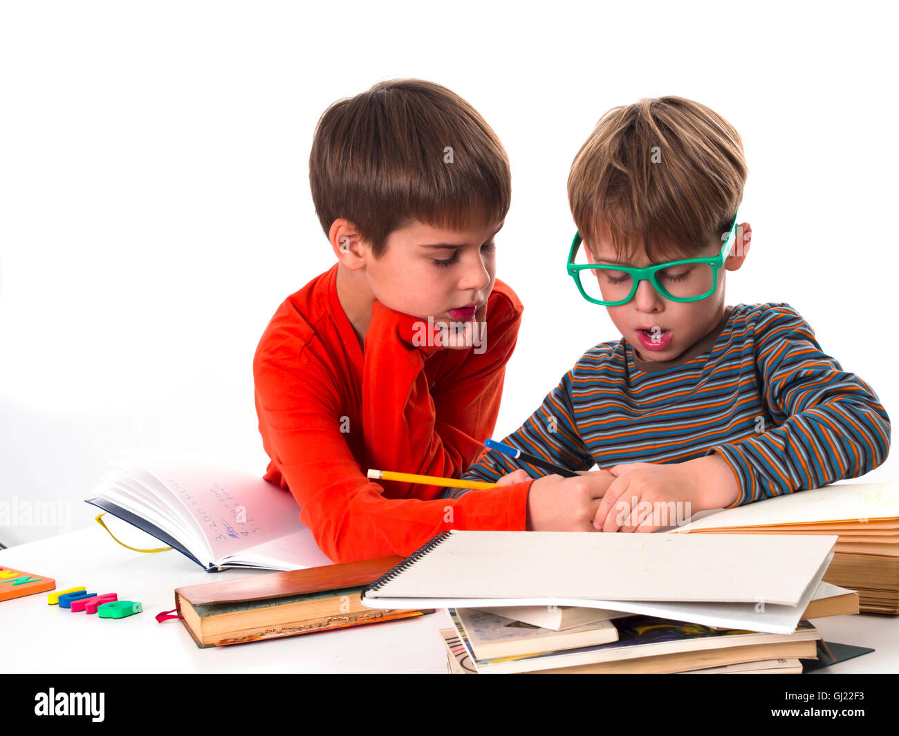 boys learning together Stock Photo - Alamy
