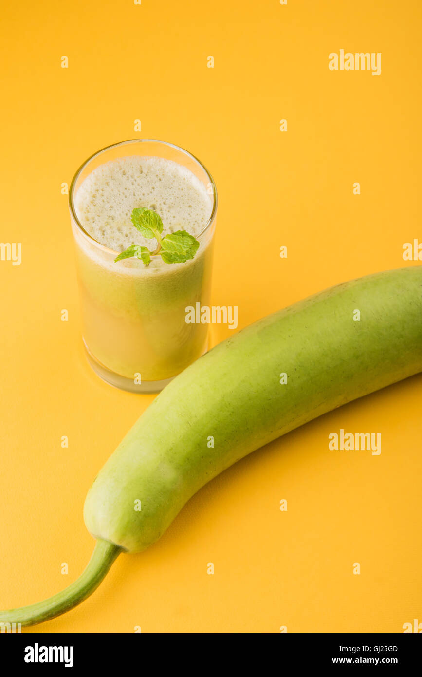 Juice of bottle gourd or lauki juice or Lagenaria siceraria juice