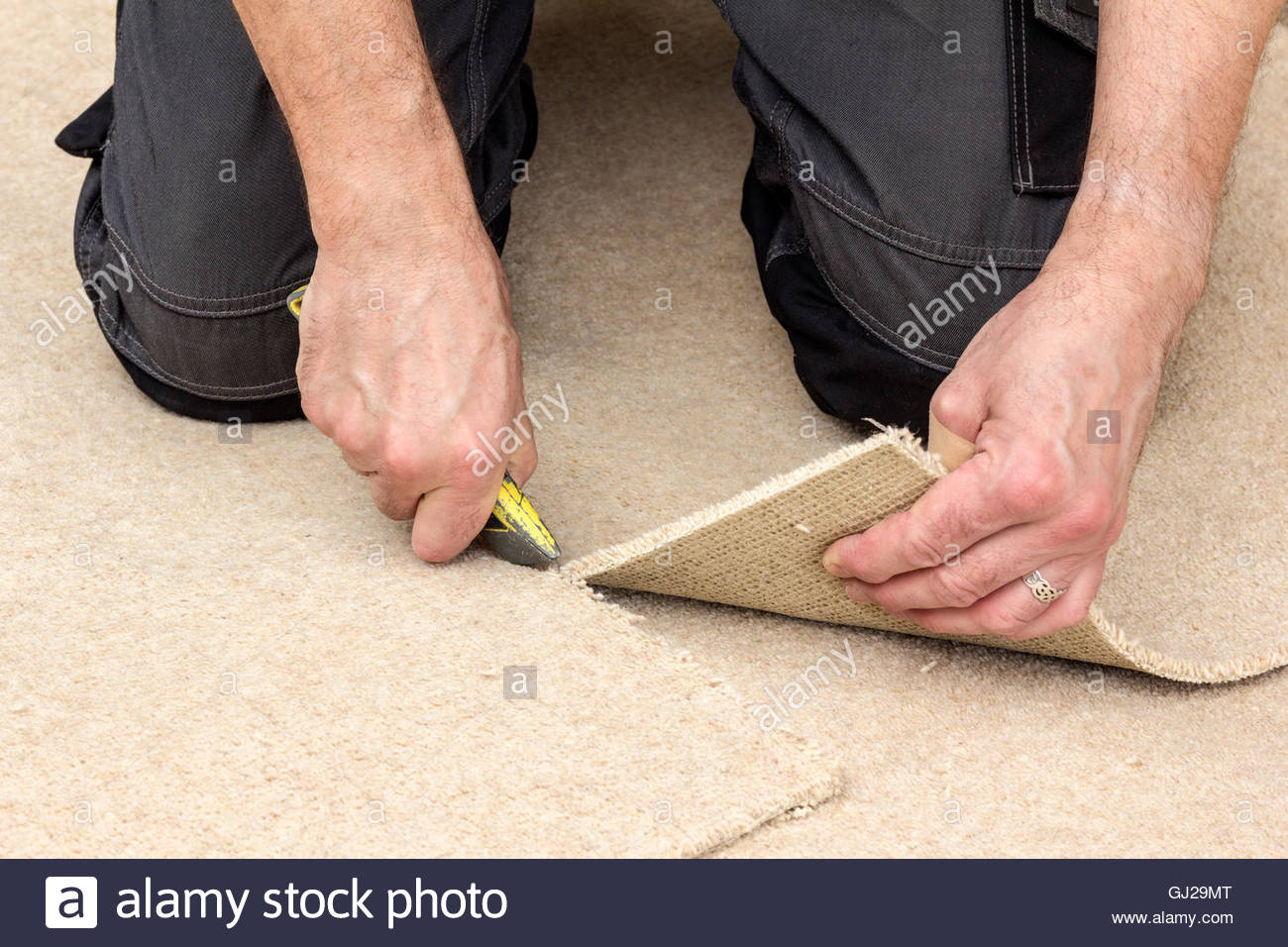 Carpet Fitting Stock Photos & Carpet Fitting Stock Images Alamy