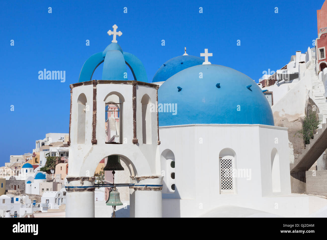 White Houses And Blue Domes Of Oia Santorini Stock Photo Alamy white-houses-and-blue-domes-of-oia-santorini-stock-photo-alamy