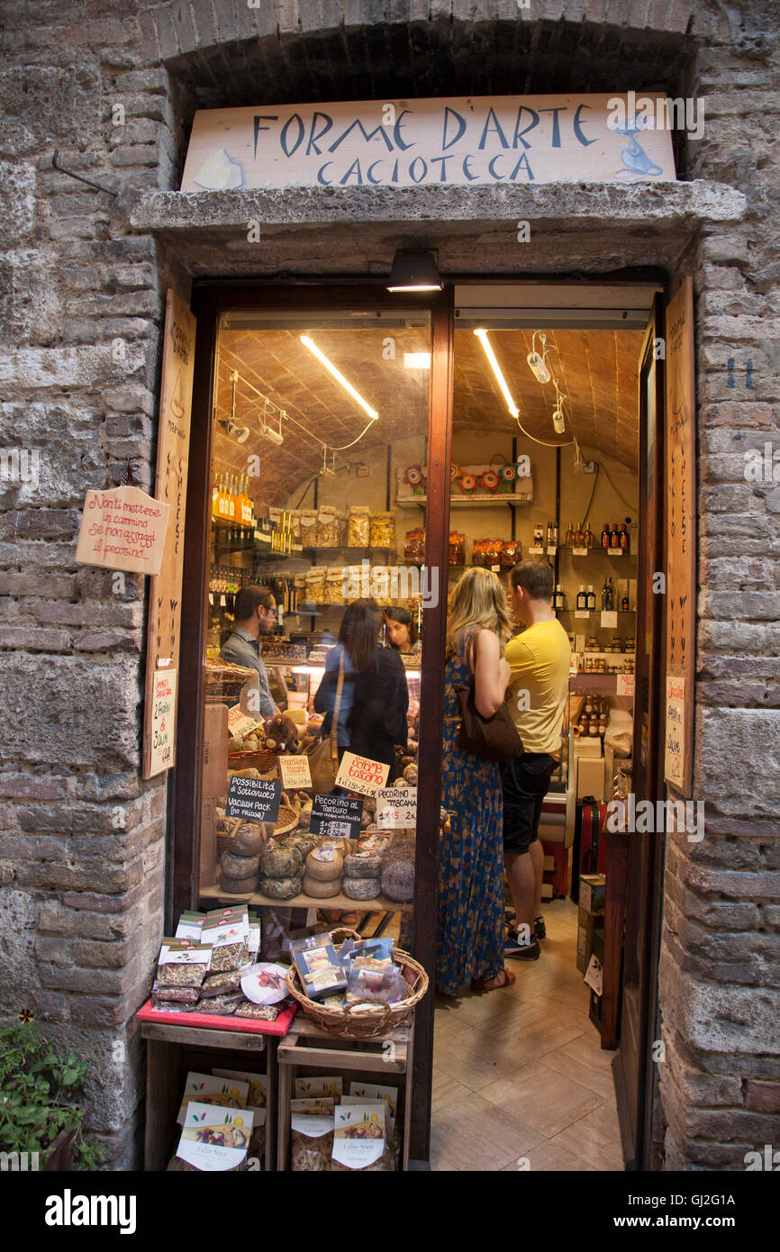 Forme D'Arte Cacioteca Food Shop, San Gimignano; Tuscany; Italy Stock Photo