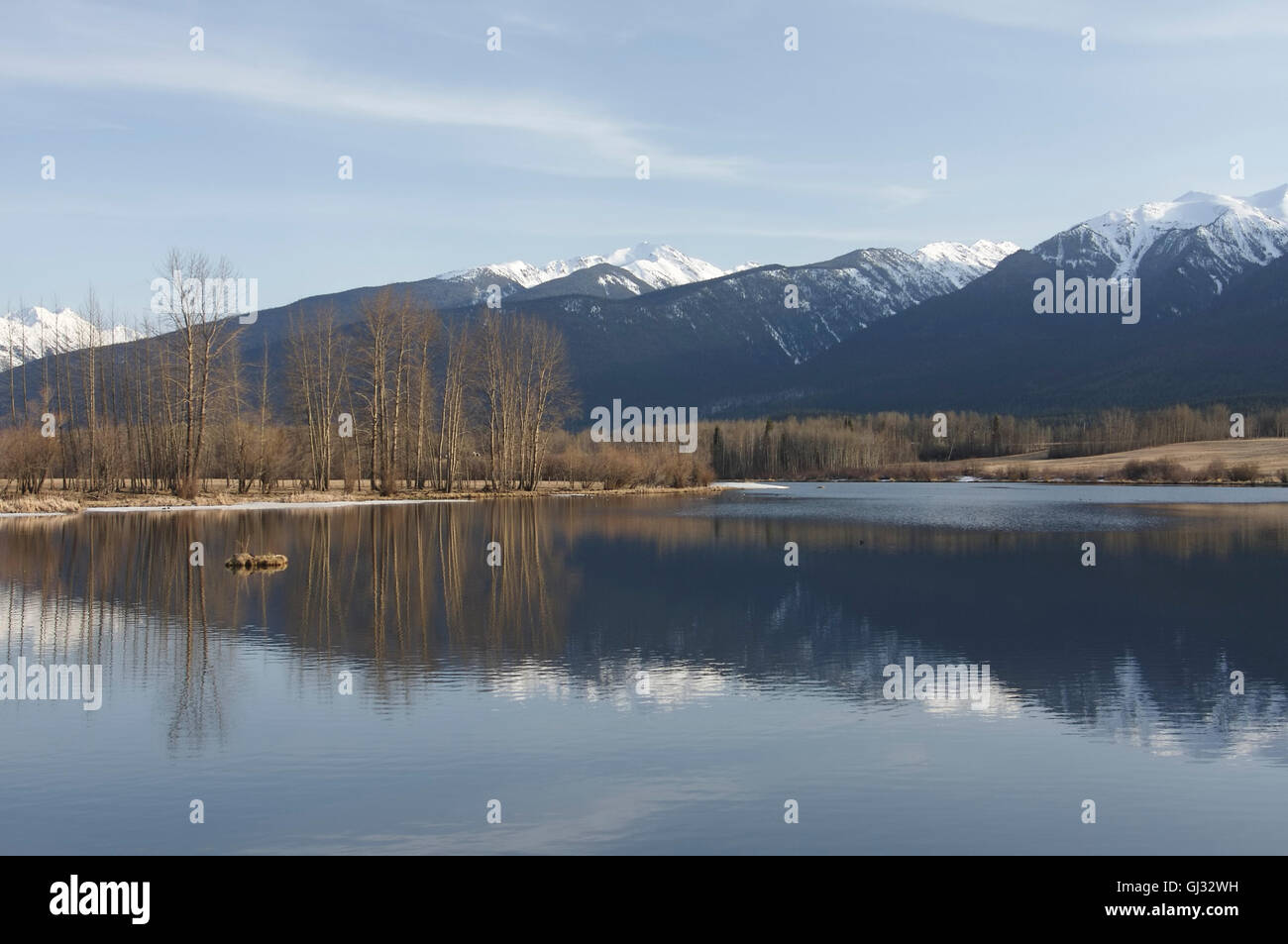 Lake with mountain reflection Stock Photo - Alamy