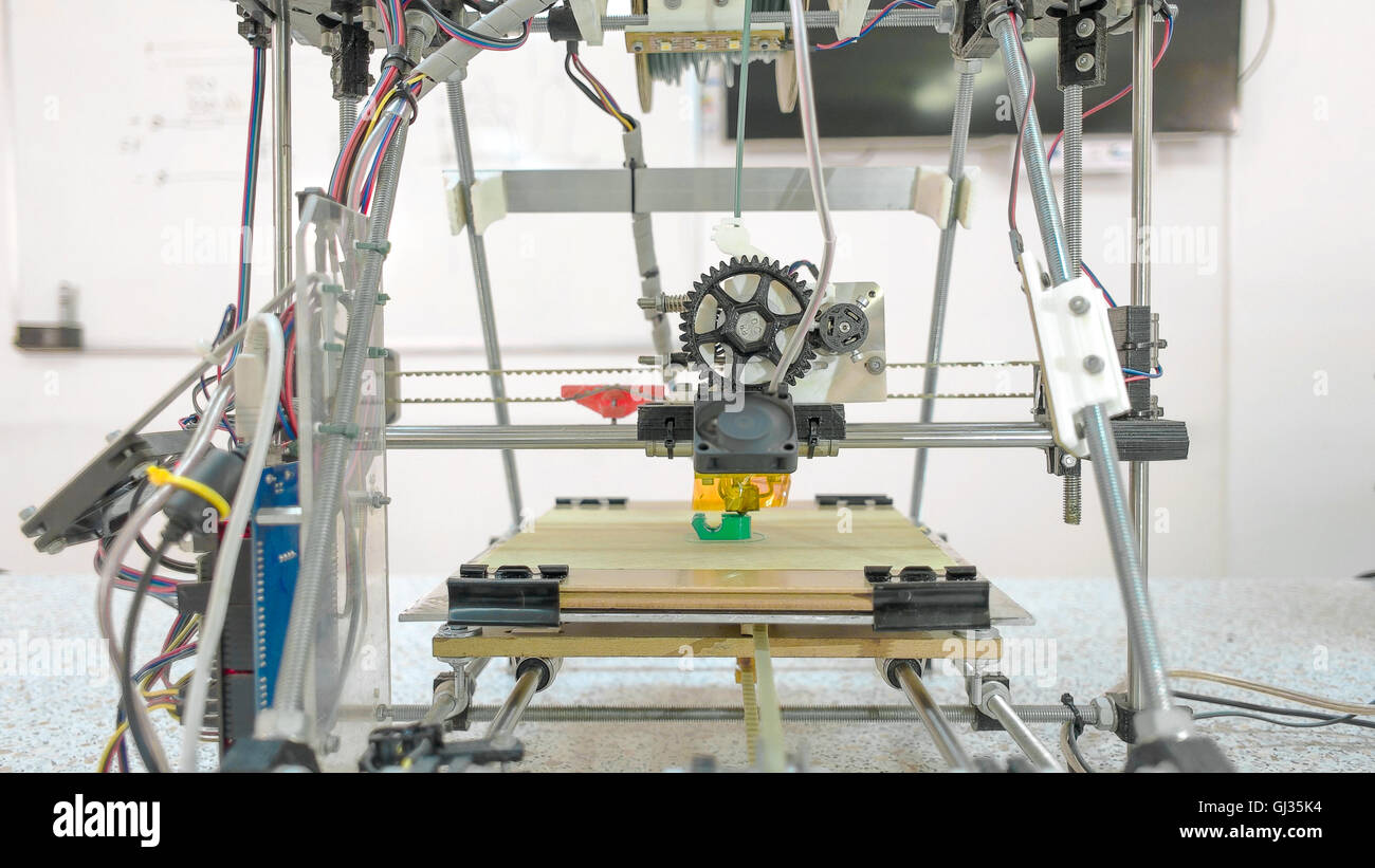 Whole view at open source created 3D printer Stock Photo - Alamy