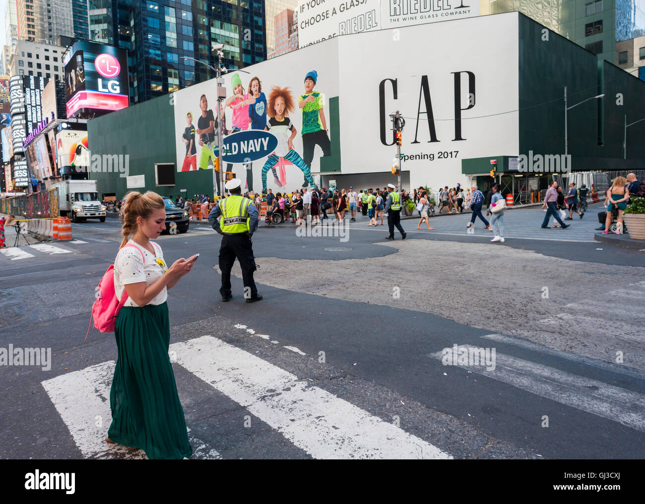 gap broadway