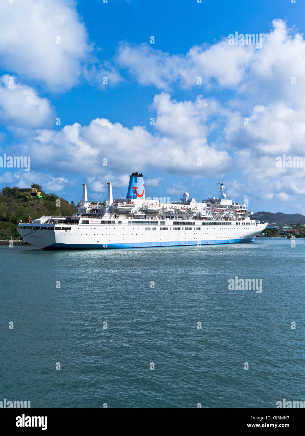 dh  CRUISE SHIP CARIBBEAN Thomson cruise liner Basseterre St Kitts west indies islands island Stock Photo