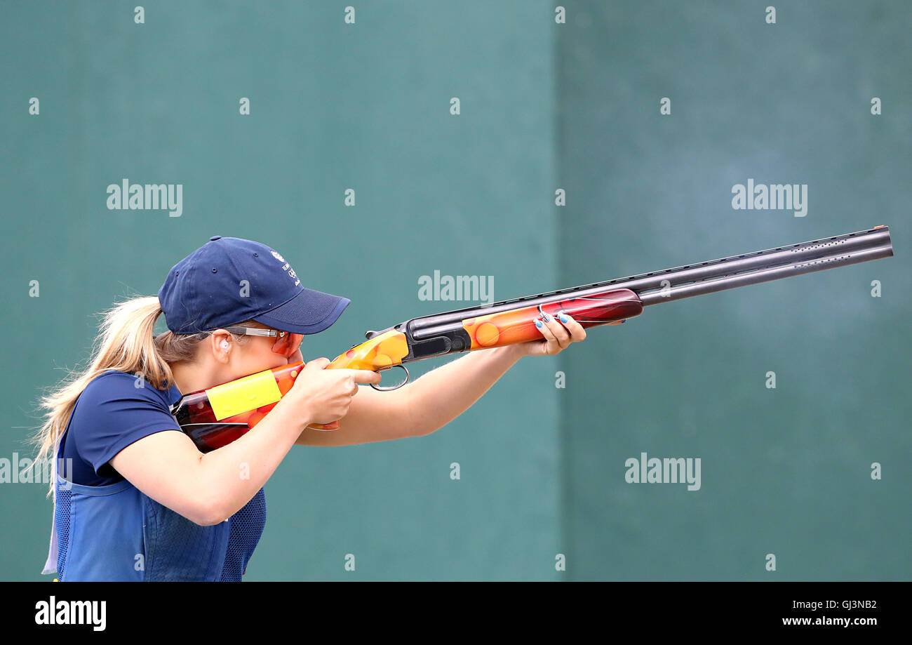 Great Britain's Amber Hill competes in the Women's Skeet Qualification at the Olympic Shooting Centre on the seventh day of the Rio Olympics Games, Brazil. Picture date: Friday August 12, 2016. Photo credit should read: Owen Humphreys/PA Wire. Stock Photo