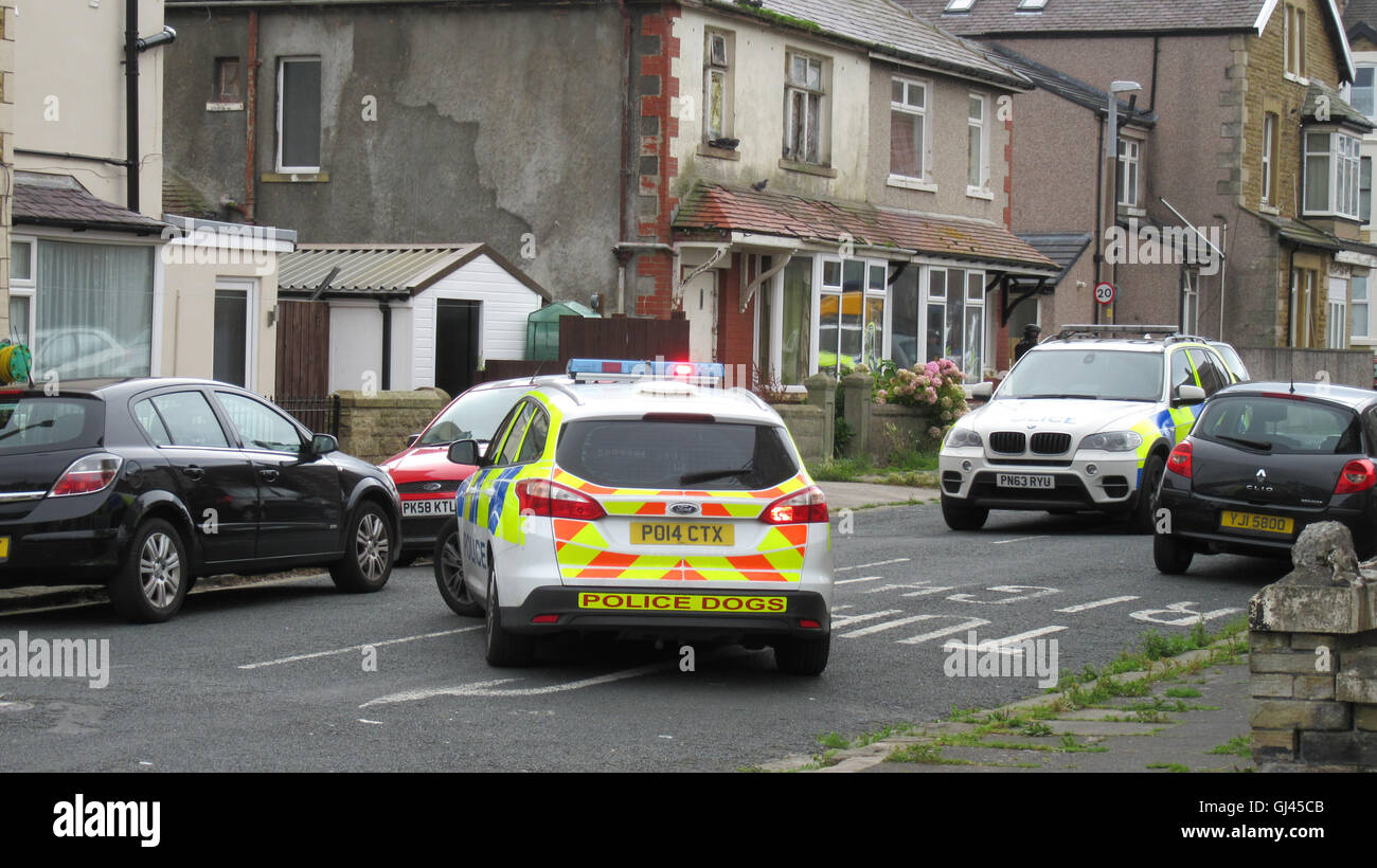 Sefton Rd / Cavendish Road Morecambe, Lancashire, United Kingdom, 12th August 2016  Sefton Road and Cavendish Road in Morecambe have been closed whilst Fire Arms Officers and Search teams are conducting a search of a property in Morecambe Credit:  David Billinge/Alamy Live News Stock Photo