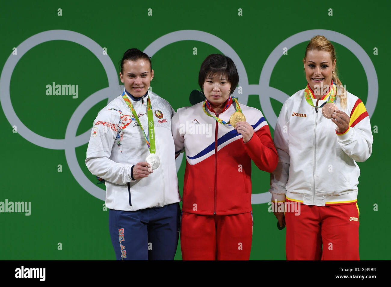 Rio De Janeiro, Brazil. 12th Aug, 2016. Darya Naumava of Belarus (L