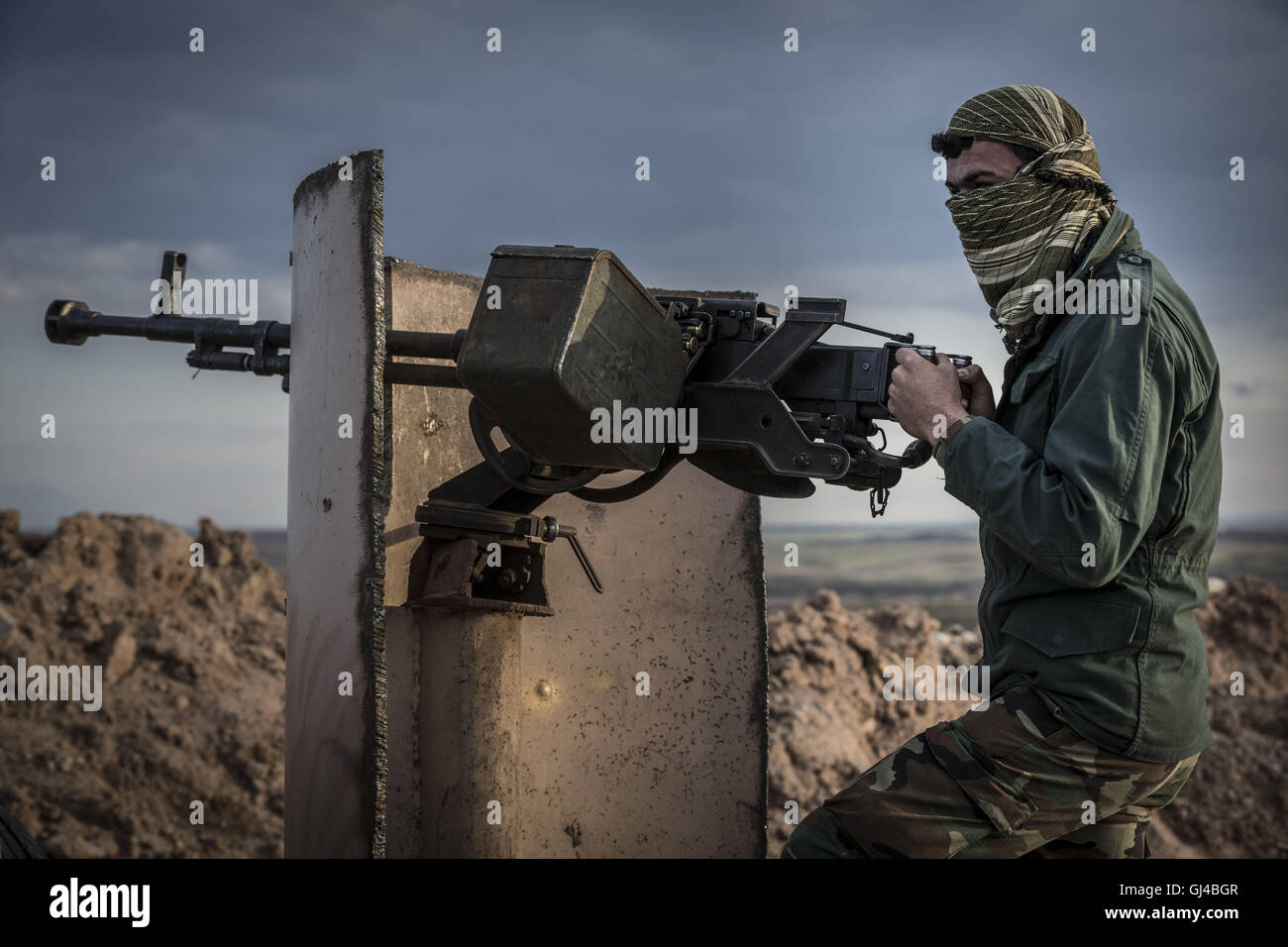 Dohuk, Kurdistan Regional Goverment are, Iraq. 29th Mar, 2016. Peshmerga soldier at the frontline, mear to Dohuk. © Bertalan Feher/ZUMA Wire/Alamy Live News Stock Photo