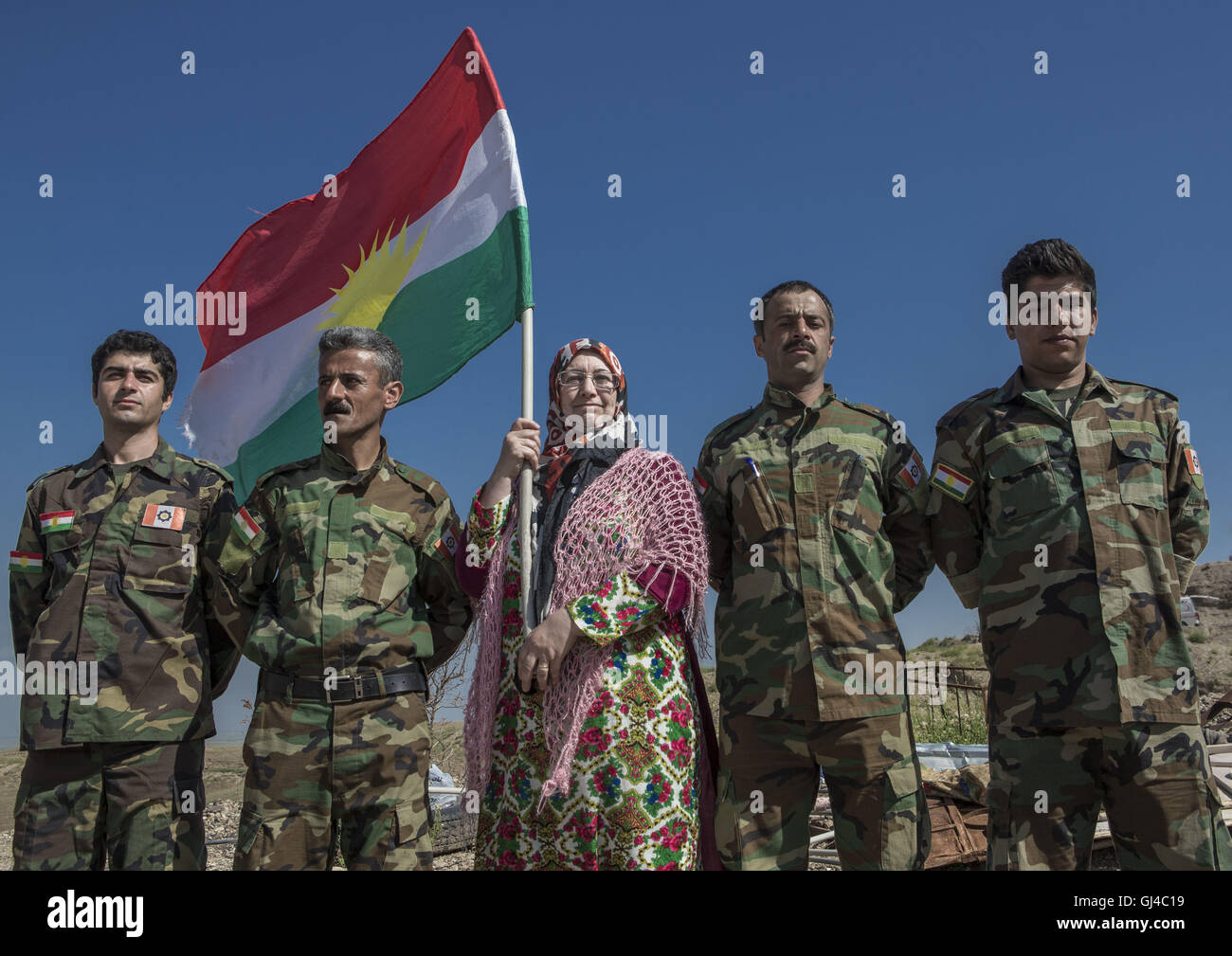 Kirkuk, Kurdistan Regional Goverment are, Iraq. 16th Apr, 2016. Peshmega soldiers from Iran and PAK party members at the frontline near to Kirkuk, Kurdistan., Kurdistan. © Bertalan Feher/ZUMA Wire/Alamy Live News Stock Photo