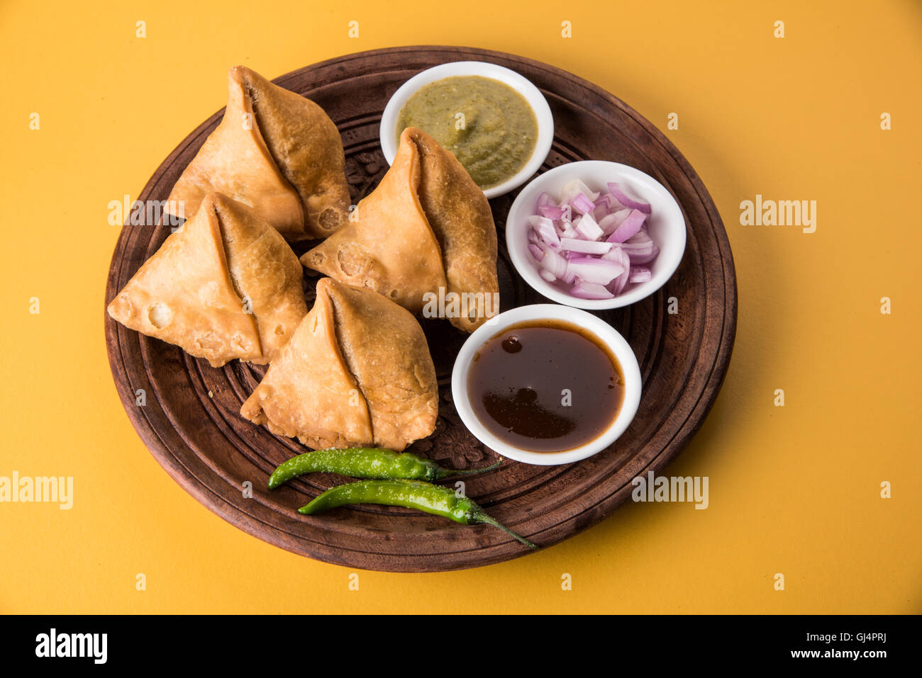 Veg potato Samosa with sauces, Homemade Fried Indian Samosa with Mint