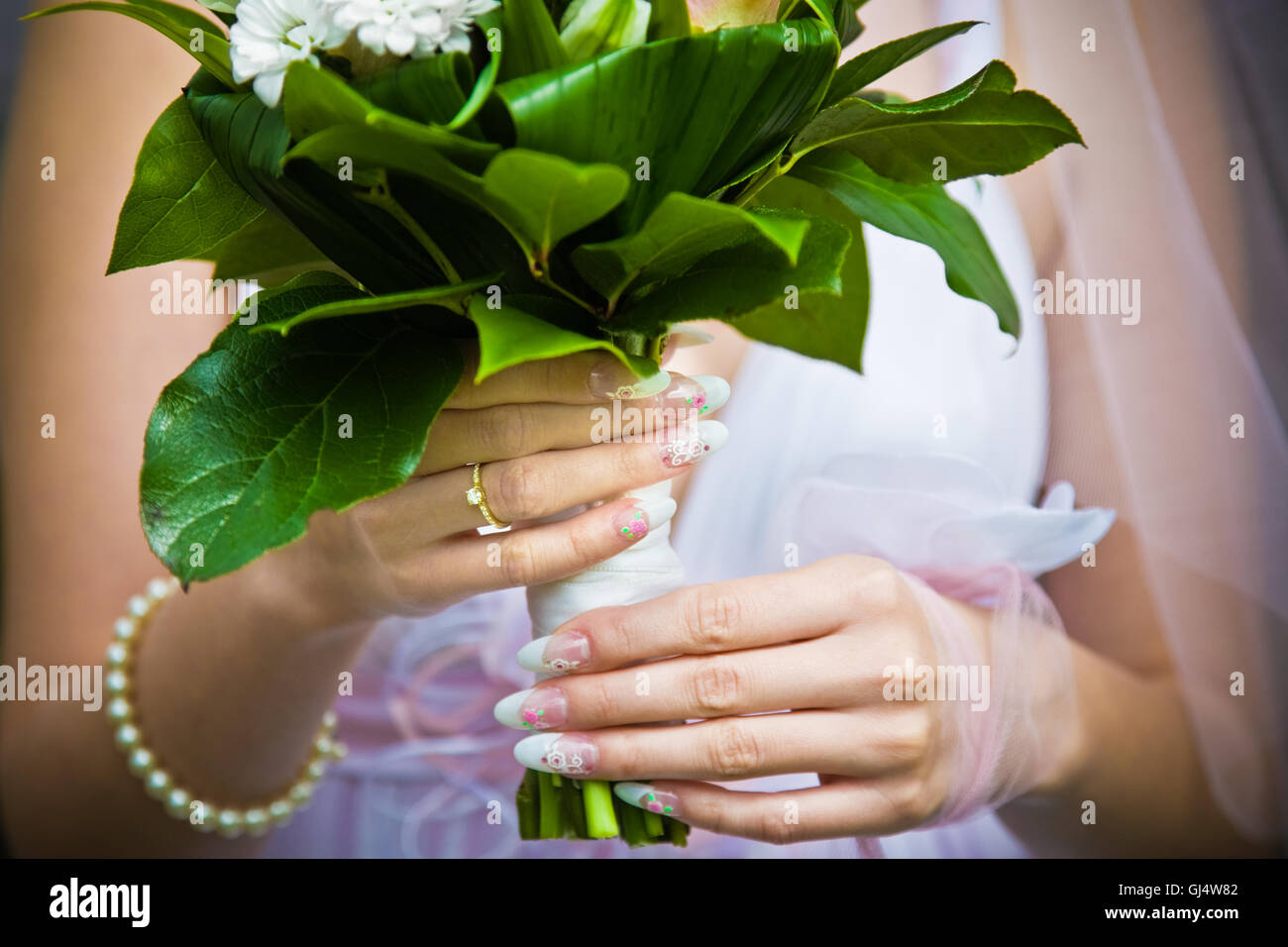 Black bride bouquet hi-res stock photography and images - Alamy