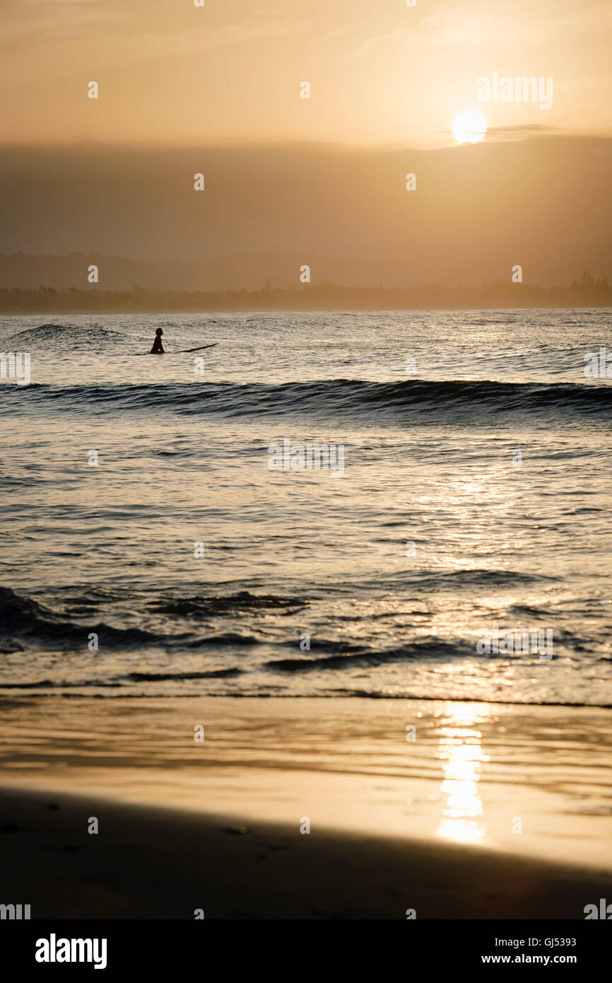 Surfing australia hi-res stock photography and images - Alamy