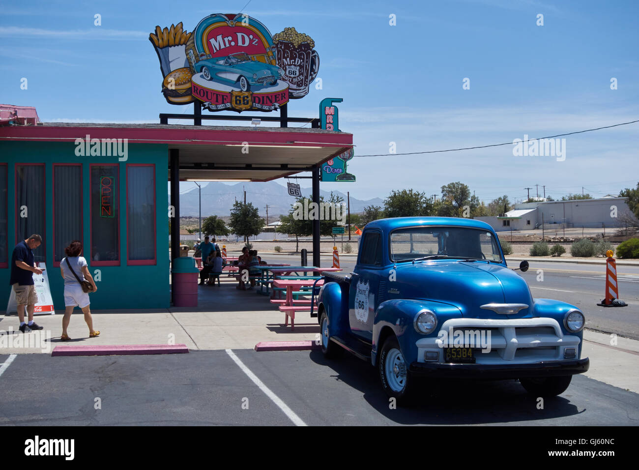 diner-car-hi-res-stock-photography-and-images-alamy
