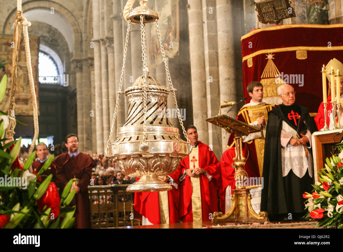 Service on July 25th, on St James Day at the altar of Santiago de