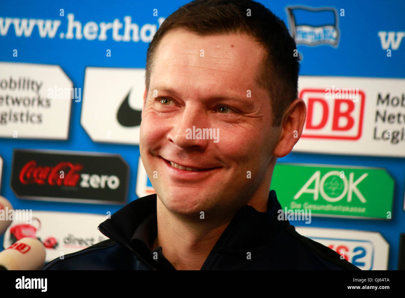 Pal Dardai - Vorstellung des neuen Trainers von Hertha BSC Berlin, 5. Februar 2015, Berlin. Stock Photo
