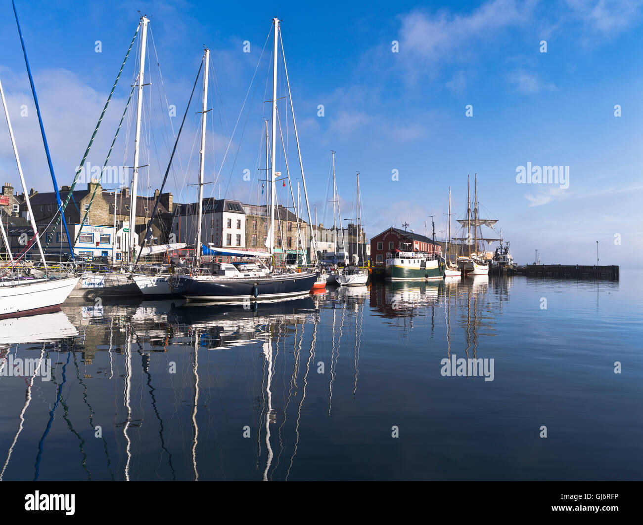 dh Lerwick harbour LERWICK SHETLAND Yachts in harbour marina scotland islands island Stock Photo