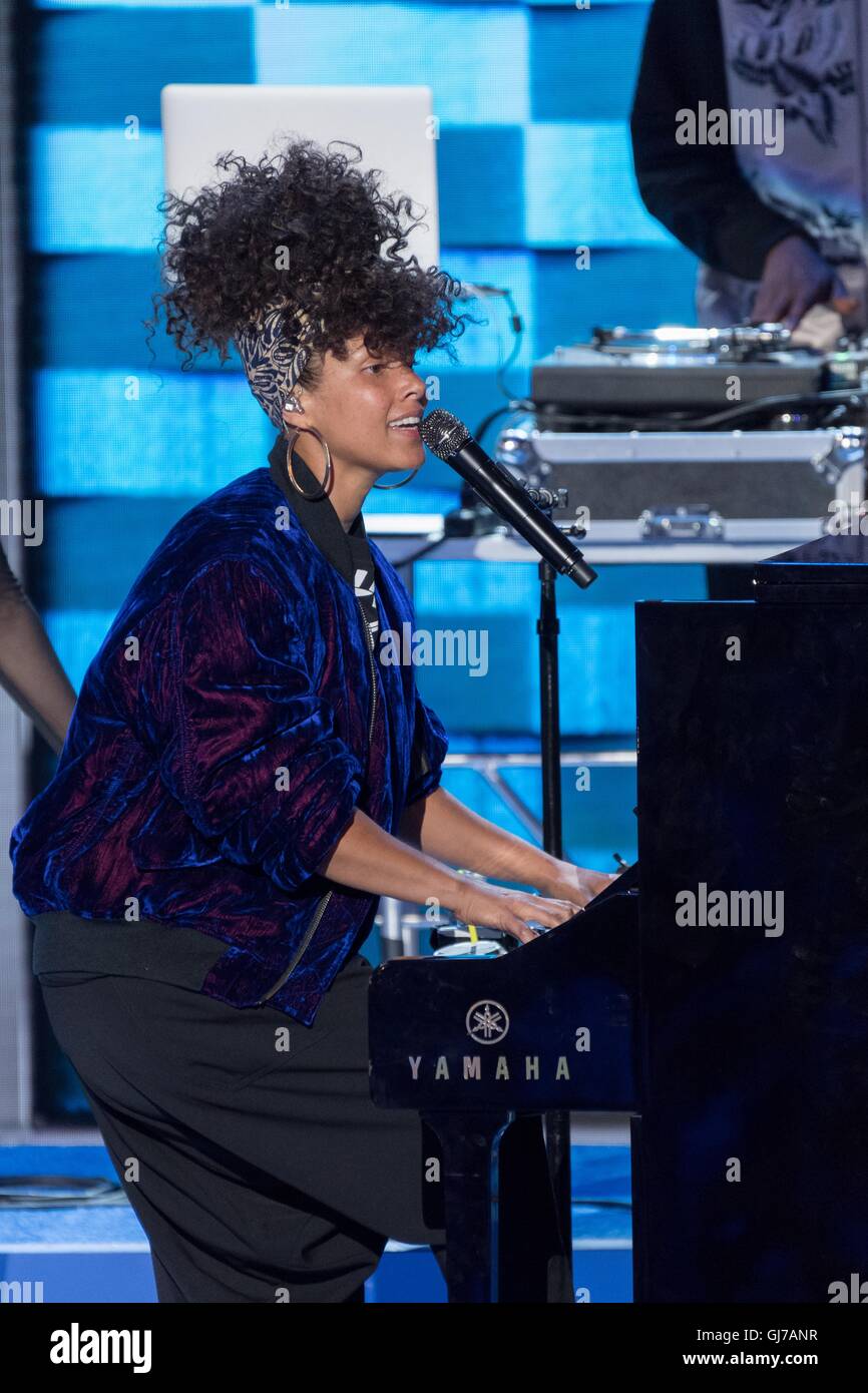 Singer Alicia Keys performs during the 2nd day of the Democratic National Convention at the Wells Fargo Center July 26, 2016 in Philadelphia, Pennsylvania. Stock Photo