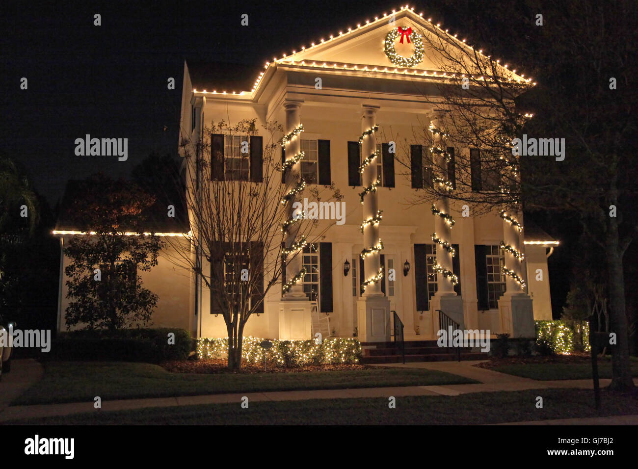 House decorated exterior christmas hires stock photography and images