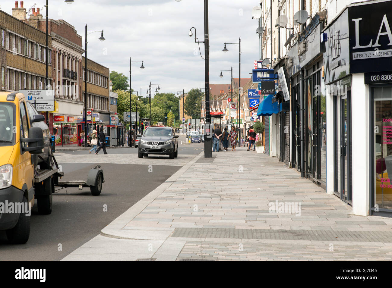 Sidcup high street hires stock photography and images Alamy
