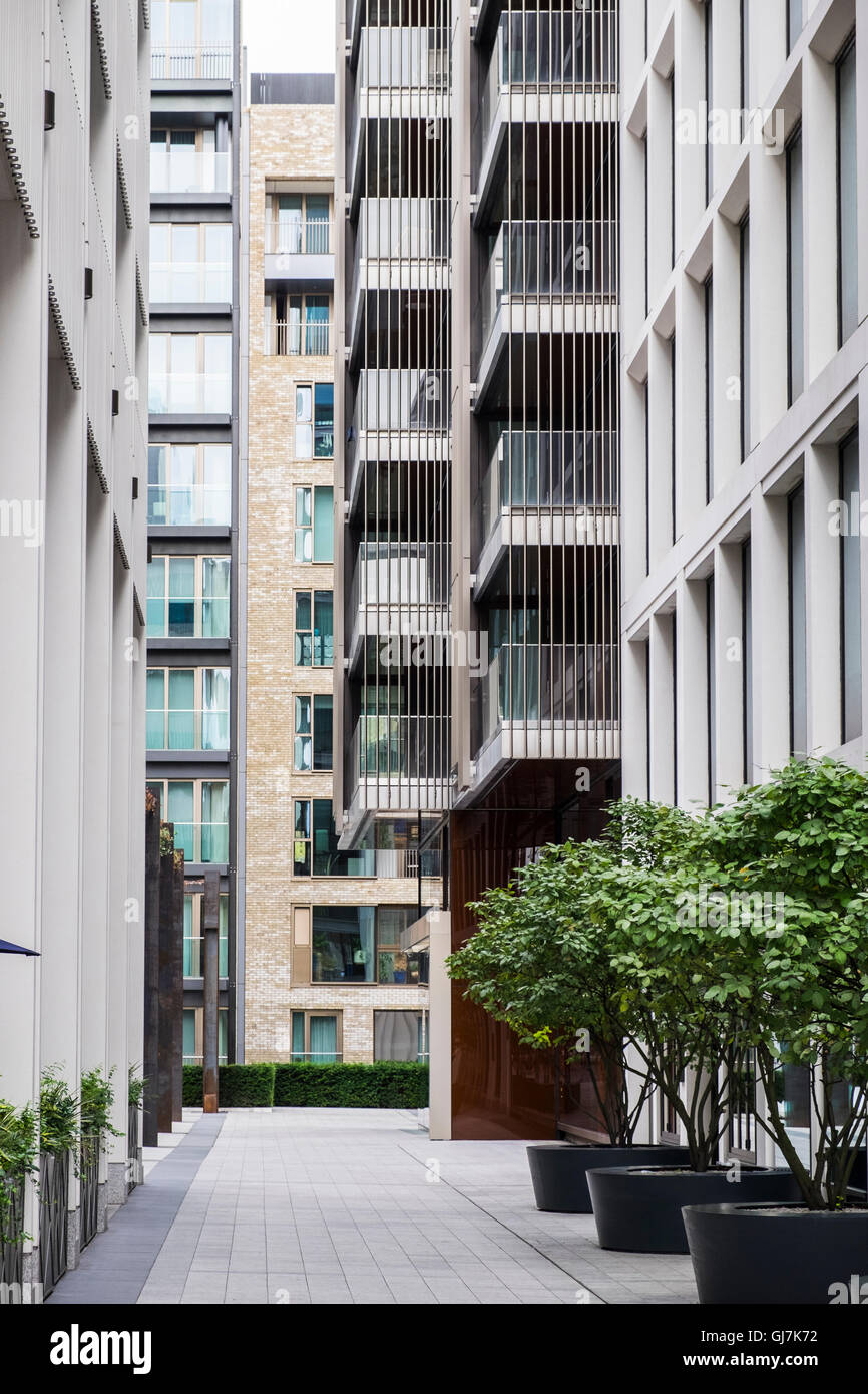 Pearson Square, Fitzrovia, London, England, U.K Stock Photo Alamy