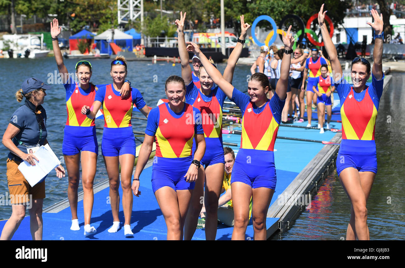 Rio de Janeiro, Brazil. 13th Aug, 2016. The team of Romania celebrates ...