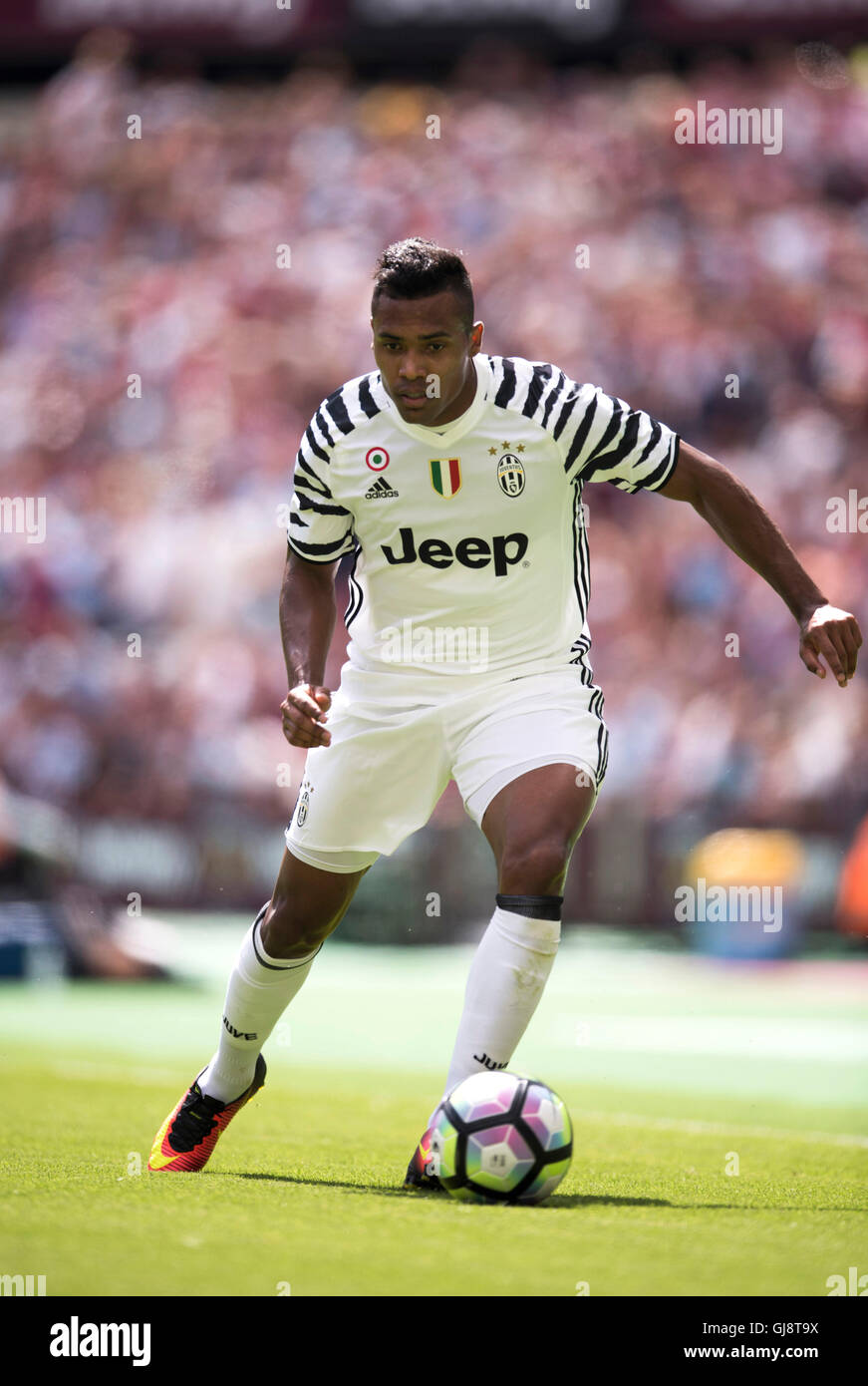 Alex Sandro (Juventus), AUGUST 7, 2016 - Football / Soccer : Pre-season friendly, Bet Way Cup match between West Ham 2-3 Juventus at Olympic Stadium in London, England. (Photo by Maurizio Borsari/AFLO) Stock Photo