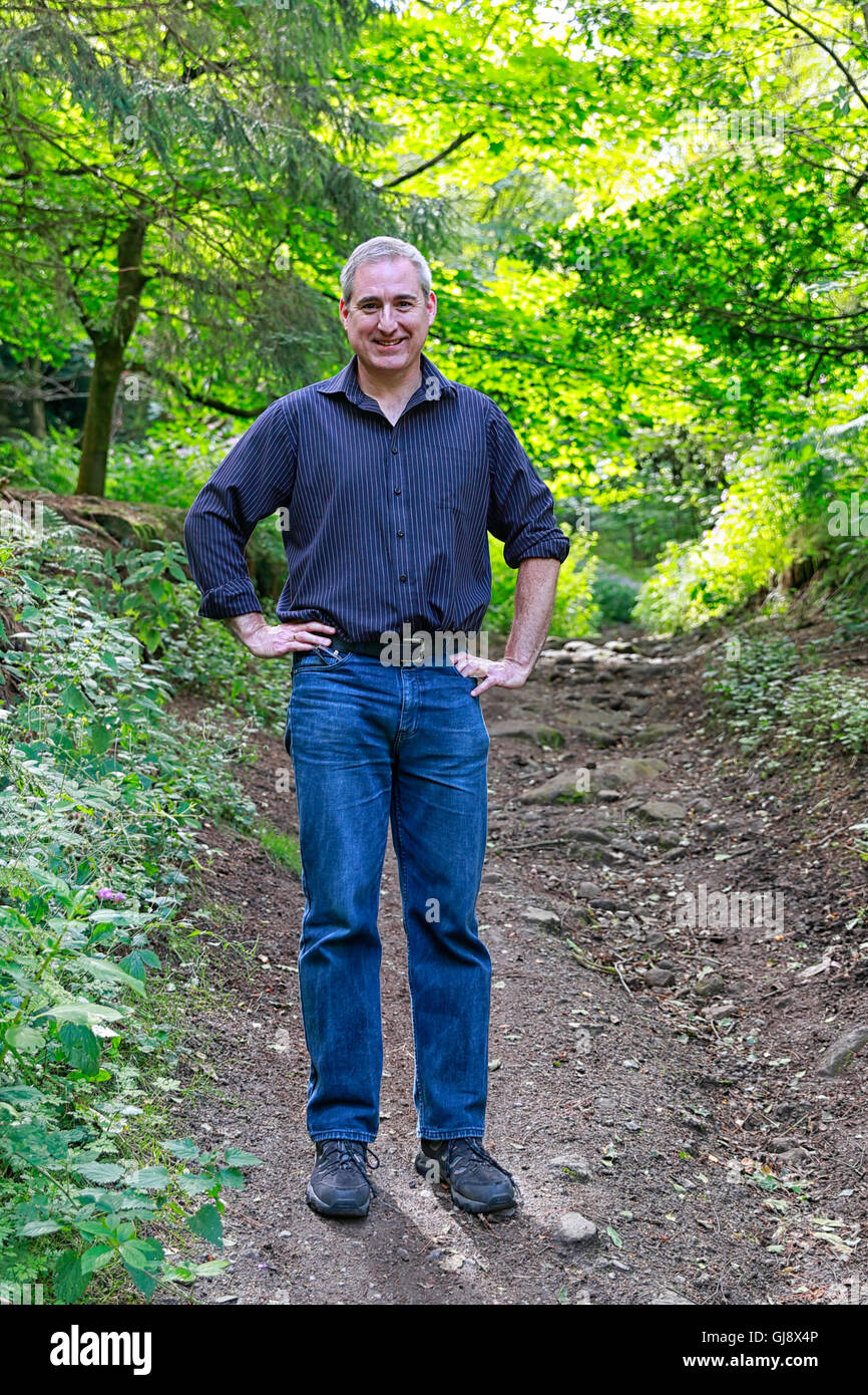 Otley Chevin Park, Leeds, West Yorkshire, UK. 14th August, 2016. Greg Mulholland; Liberal Democrat MP for Leeds North West; enjoying a Sunday afternoon walk on Otley Chevin Park, Leeds, West Yorkshire, England, UK, August 14 - 08 - 2016 Credit:  Les Wagstaff/Alamy Live News Stock Photo