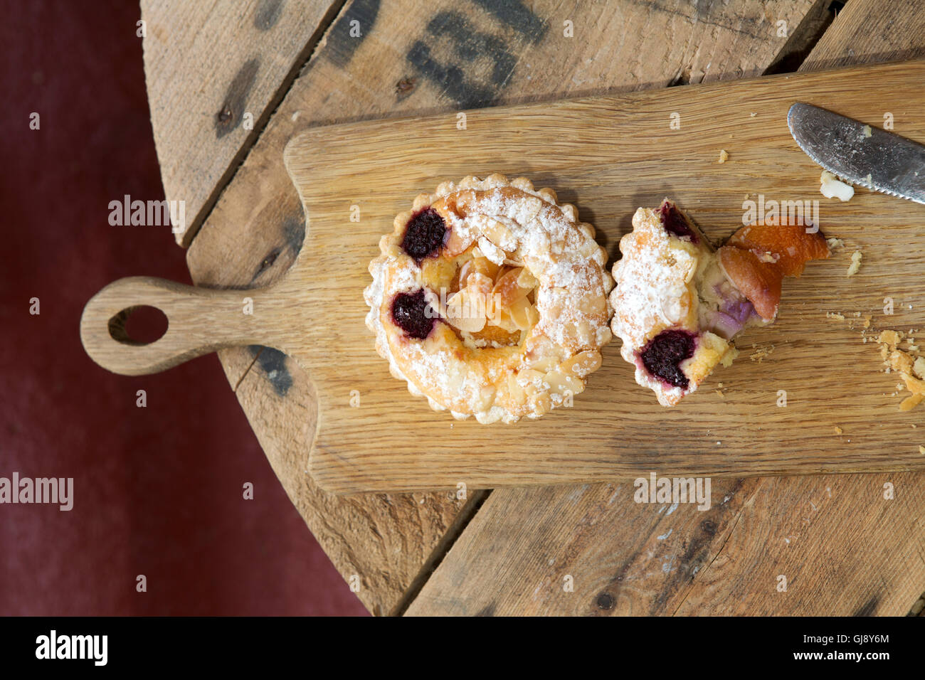 Malton, North Yorkshire, UK. 13th Aug, 2016. Tom NaylorLeyland leads
