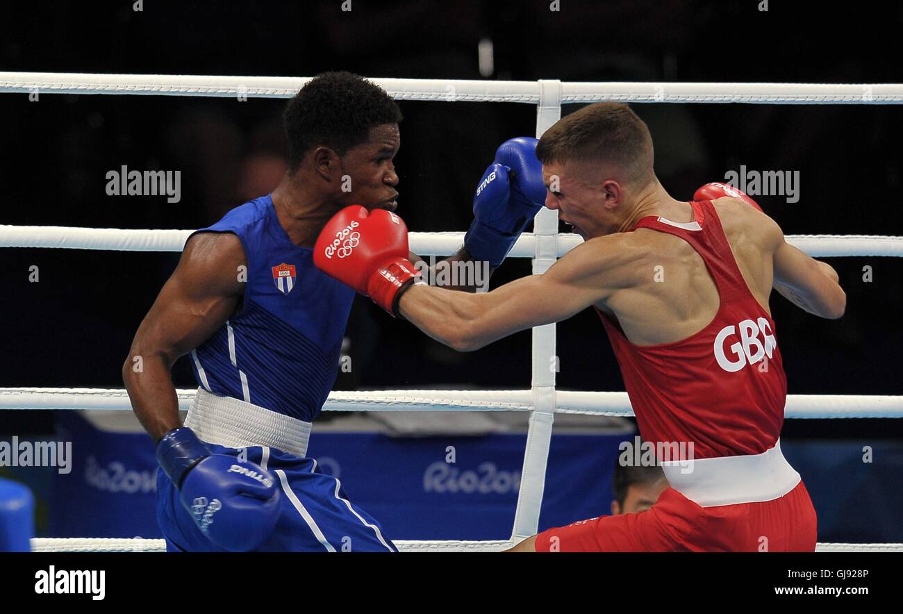 Pat McCormack (GBR, red) and Yasnier Toledo (CUB). Boxing. Riocentro 6. Olympic park. Rio de Janeiro. Brazil. 14/08/2016. Stock Photo