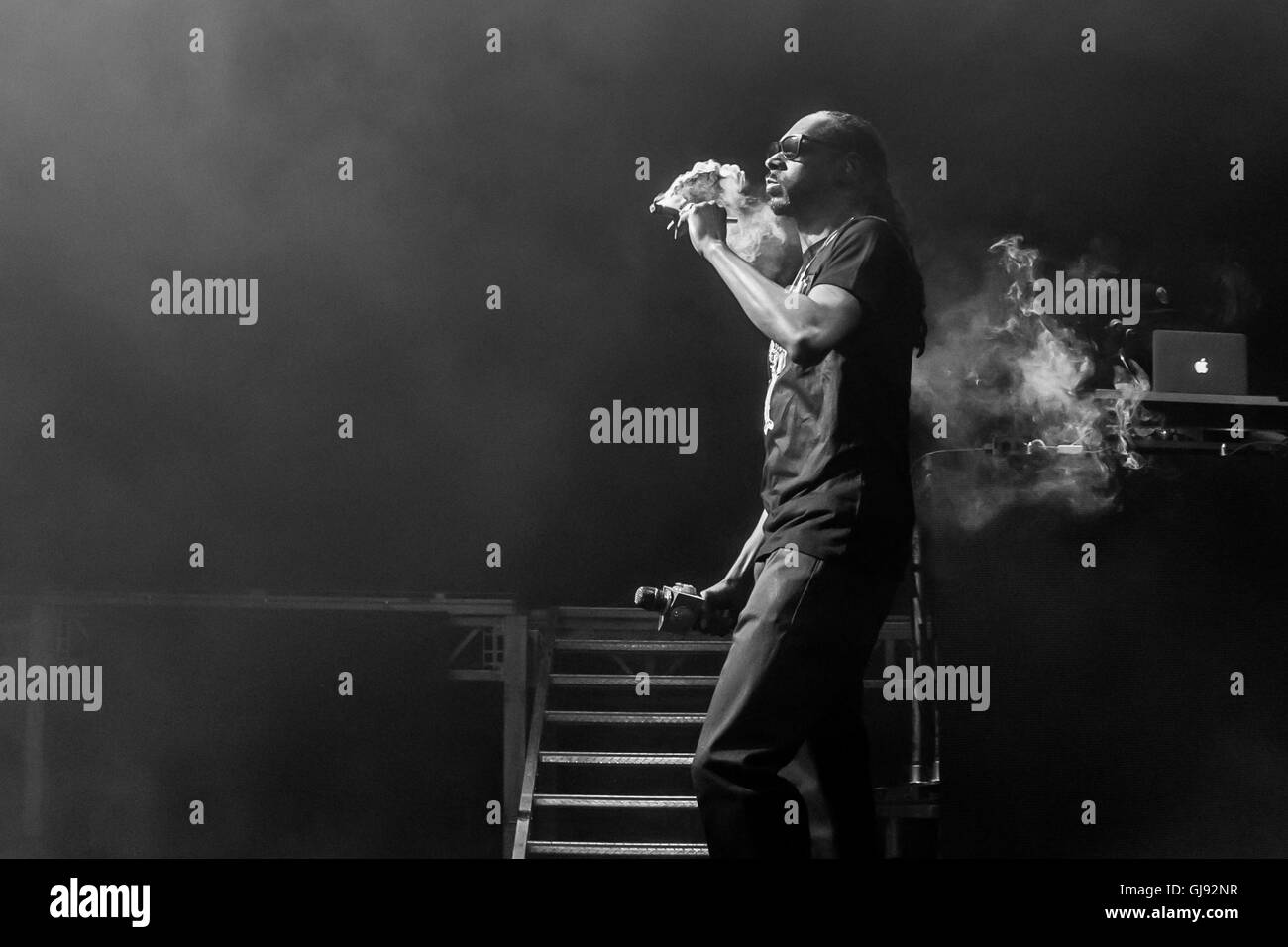 2016 snoop dogg songs 2016 snoop dogg songs