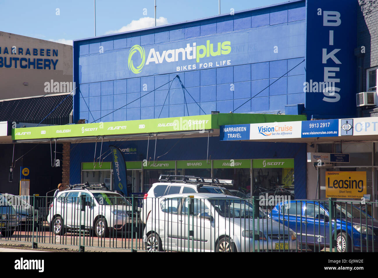 Avanti plus bike shop store in Narrabeen,Sydney,Australia. Avanti are a New  Zealand bike brand Stock Photo - Alamy