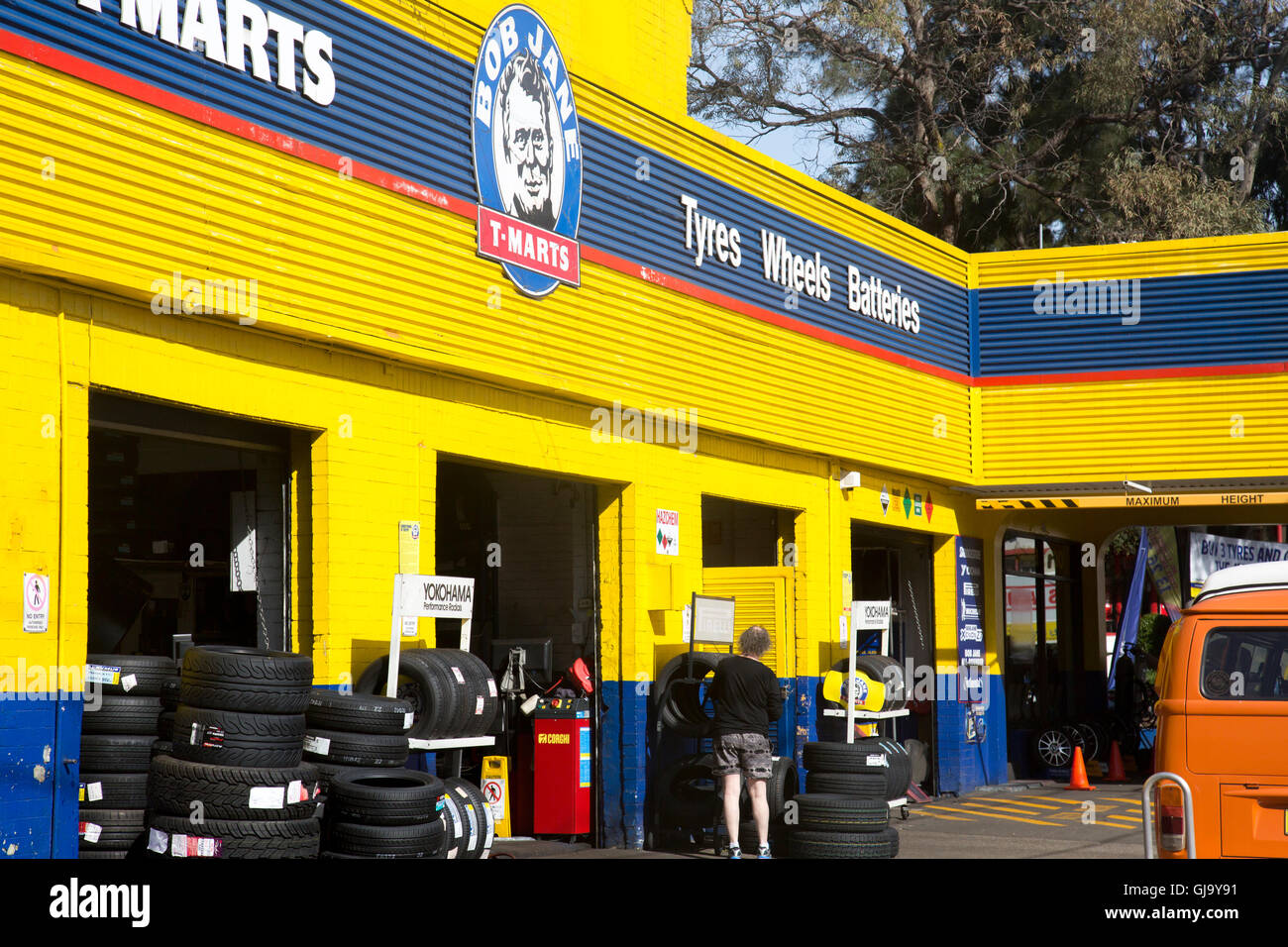 Bob Jane T-Marts car vehicle garage on the Pacific highway in North Sydney,Australia Stock Photo