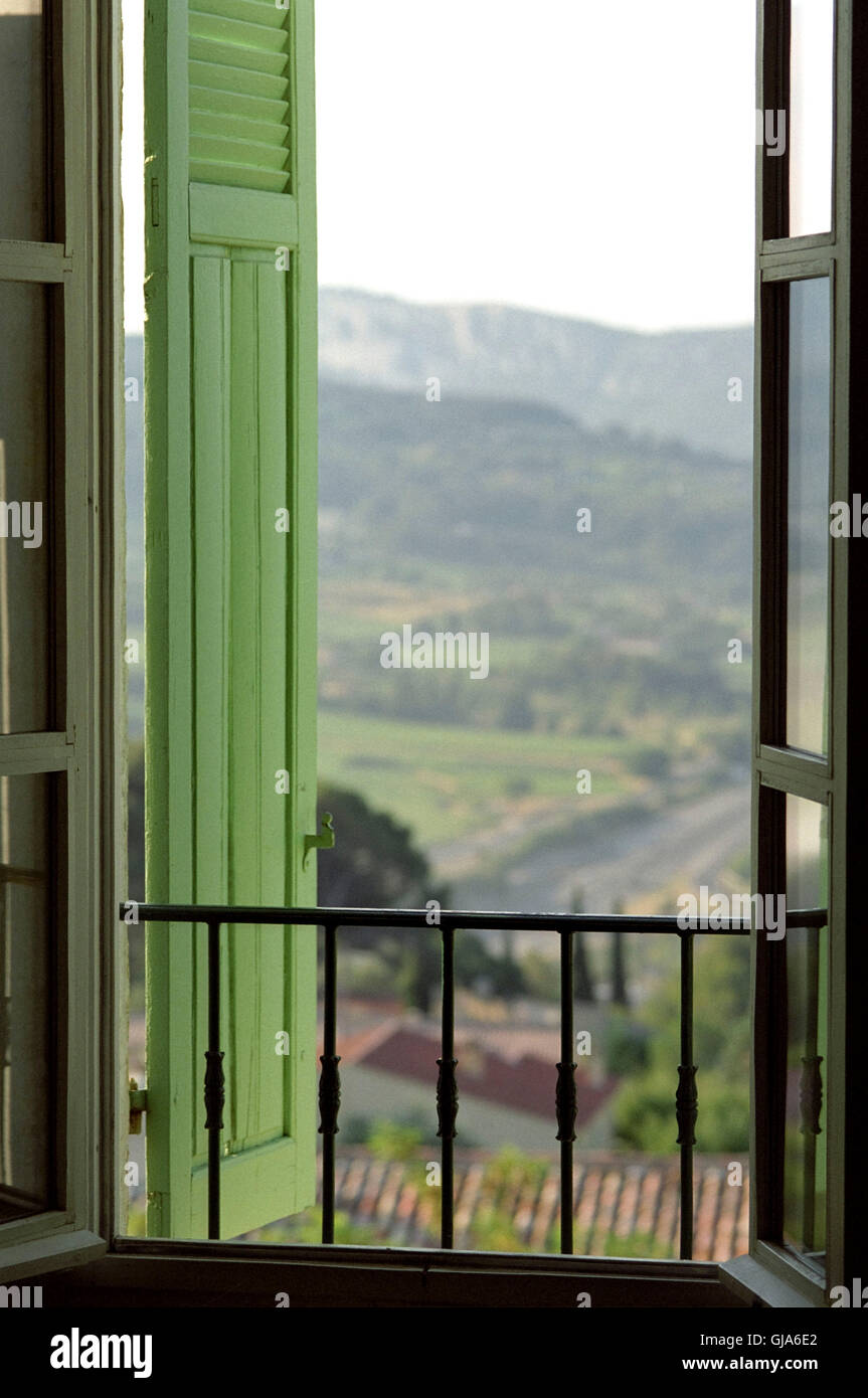 Summer, window, shutter, open Stock Photo - Alamy
