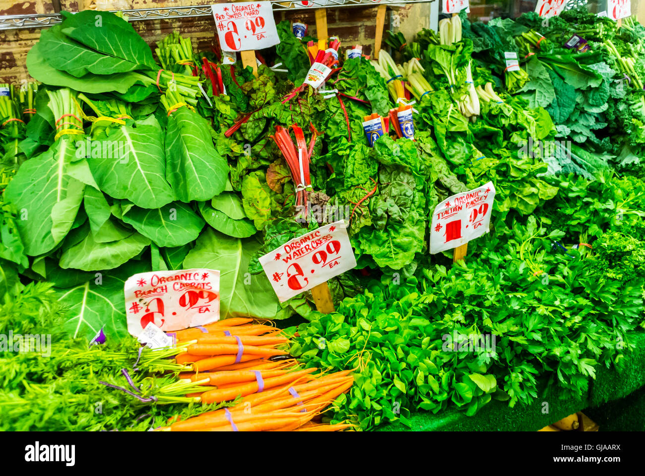 New York, NY, USA, Organic Foods neighborhood grocery store vegetables