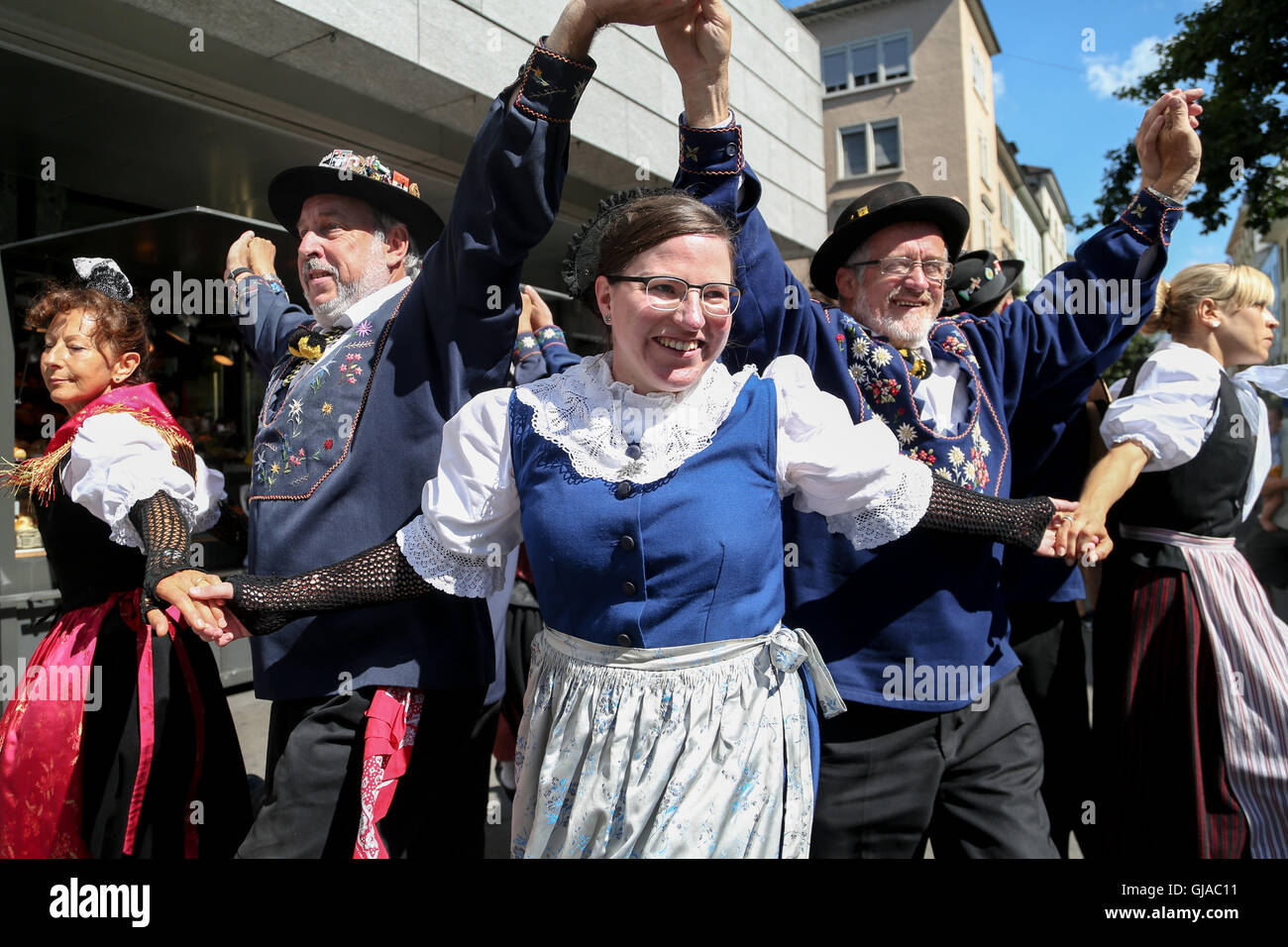 Swiss national costume hi-res stock photography and images - Alamy