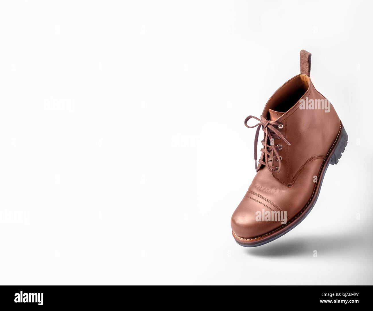 mens brown leather walking shoes