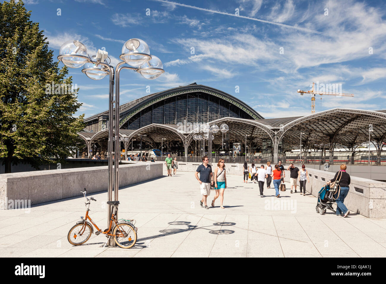 main-train-station-in-cologne-germany-stock-photo-alamy